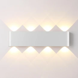 7192/8WL HIGHTECH ODL27 Настенный светильник белый/металл IP20 LED 8W 3000K 220V MAGNUM