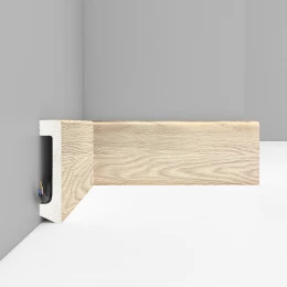 Плинтус DECOMASTER D235-82 ДМ (80*17*2400 мм)