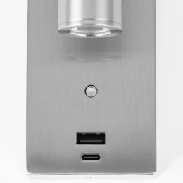CL704432 Декарт Хром Мат. Св-к Настенный с USB